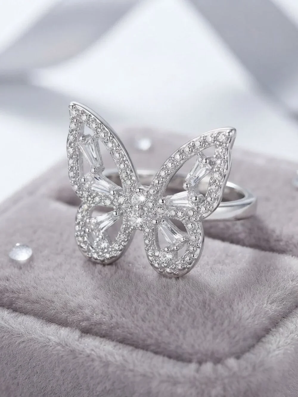 STUNNING Silver-Plated CZ Butterfly Statement Ring - Size 7 | Versatile Bling 🦋